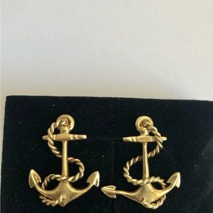 18 carat gold anchor earrings